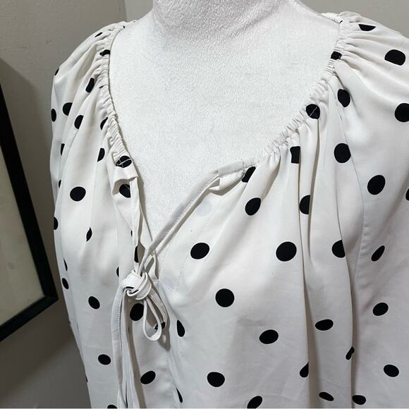 Versona Polka Dot Women's Top Size Large White and Black Drawstring Neckline - Picture 3 of 6
